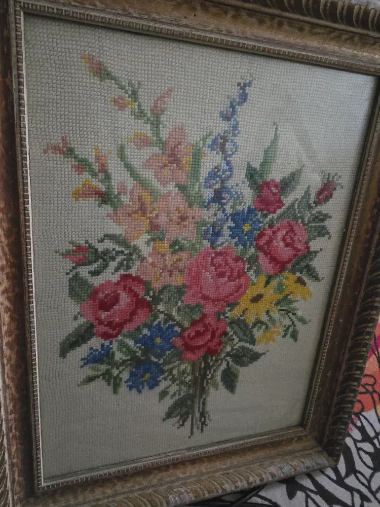 Vintage Framed Beautiful Floral Needlepoint Art image indicator(2)