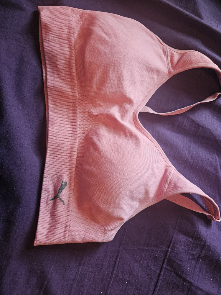 Puma Seamless Sports Bra - Size M