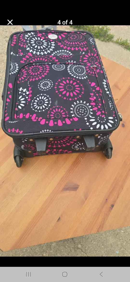 Carry-On Suitcase - Pink & White Floral image indicator(3)