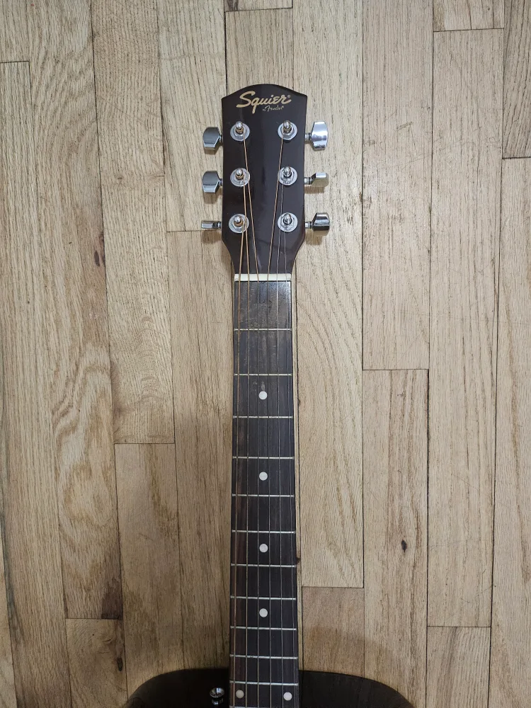 Squier by Fender SA-100 Acoustic Guitar image indicator(3)