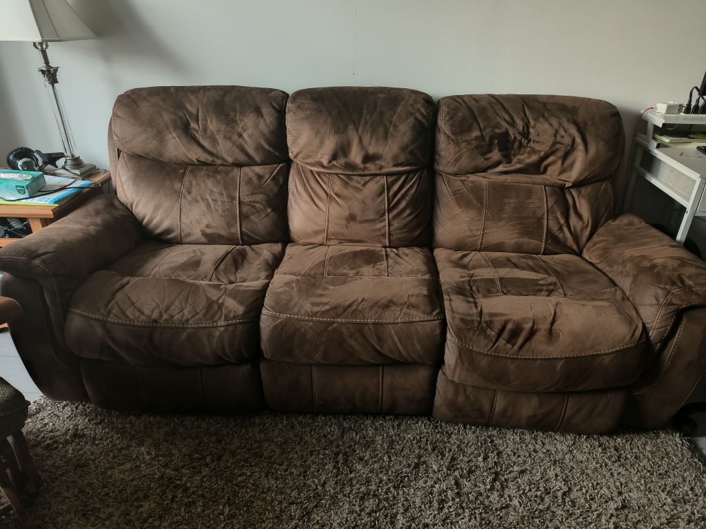 Brown Reclining Sofa - photo 2
