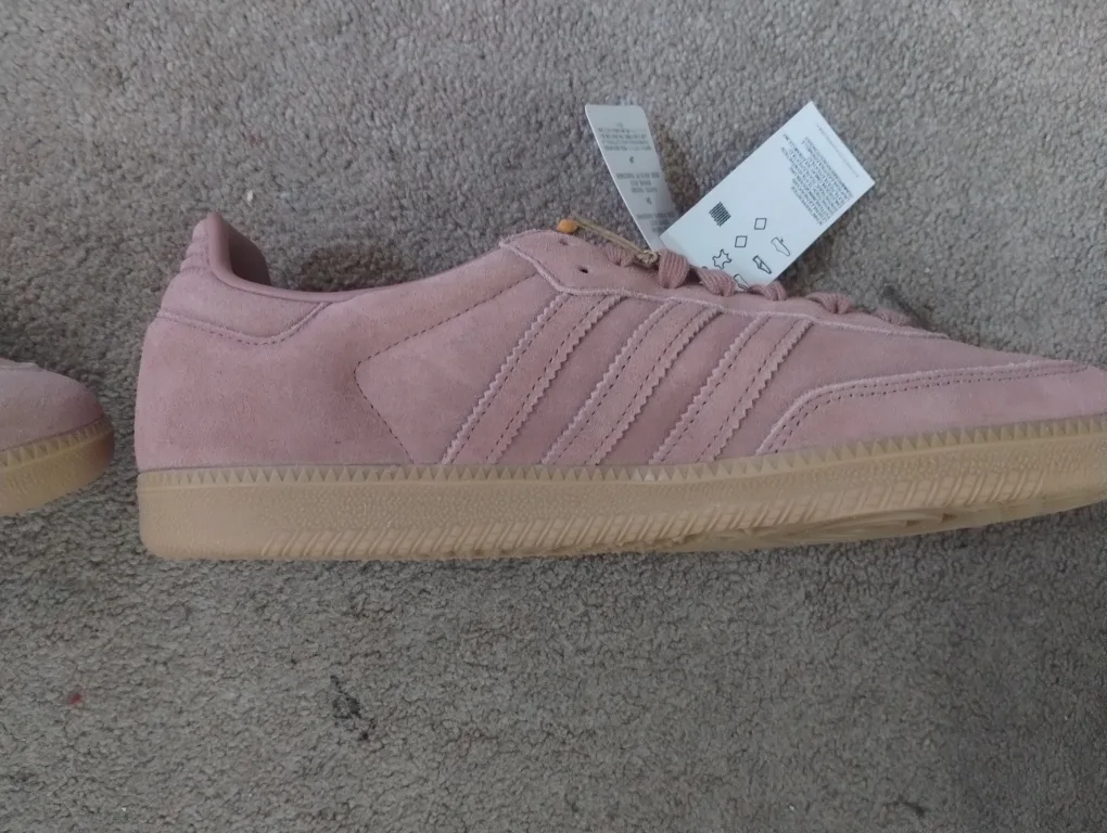 Brand new Adidas Samba OG Pink Suede shoes image indicator(5)