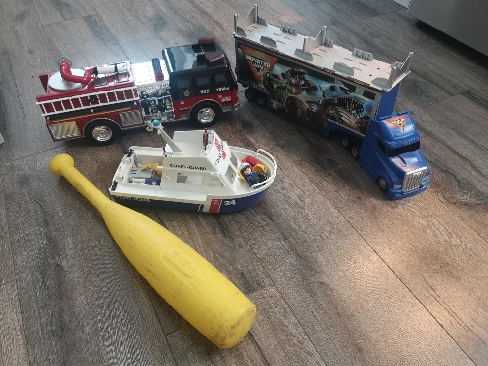 toy lot thumbnail