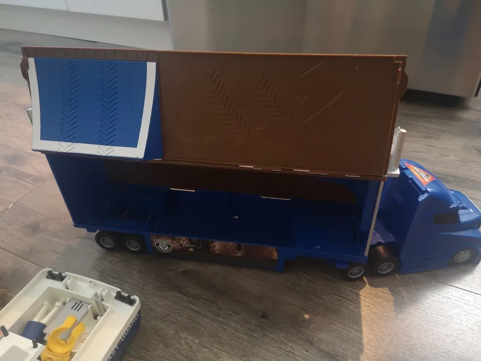 toy lot image indicator(3)