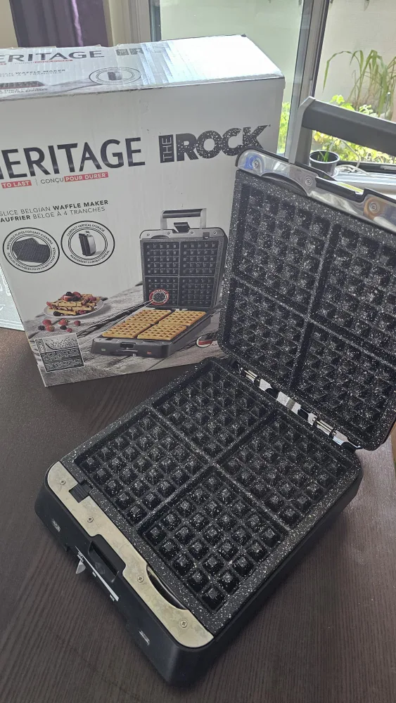 Heritage The Rock 4-Slice Waffle Maker thumbnail