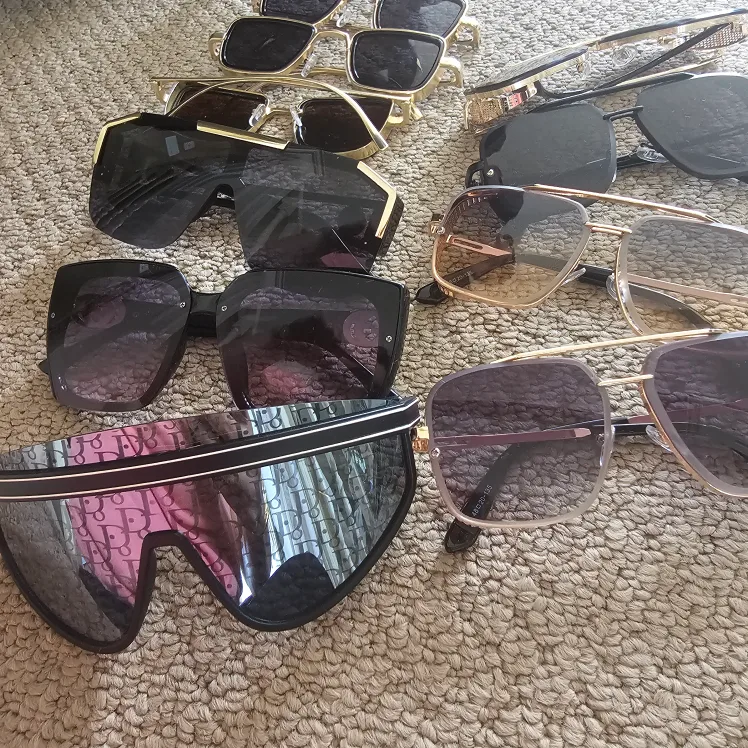 Assorted Sunglasses - Various Styles image indicator(2)