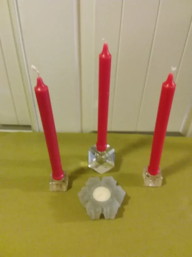 Crystal Candle Holders - Set of 4  🇨�🇦 thumbnail