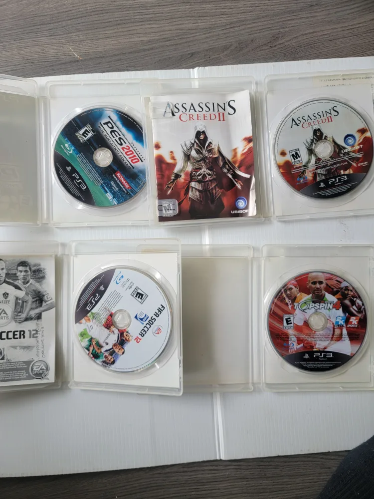 PS3 Games - PES 2010, Assassin's Creed II, FIFA 12, Top Spin 4 image indicator(2)