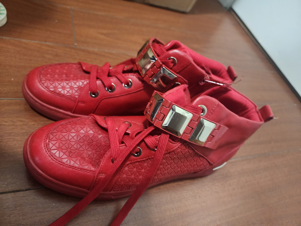 Aldo ! Red High-Top Sneakers