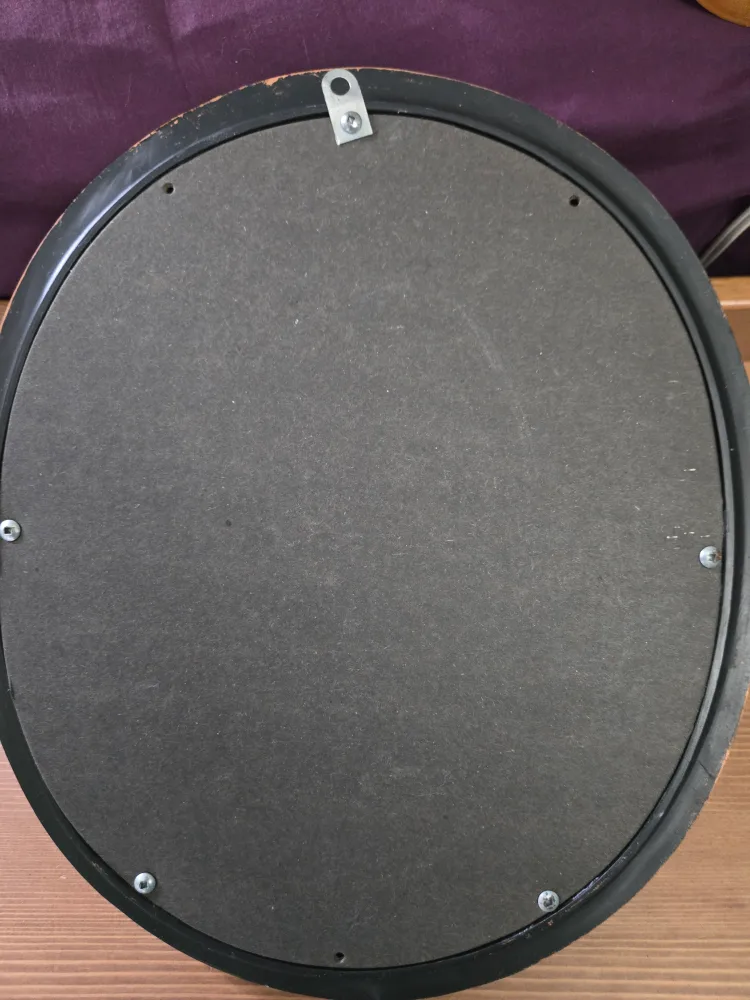 Vintage Oval Framed Print image indicator(3)