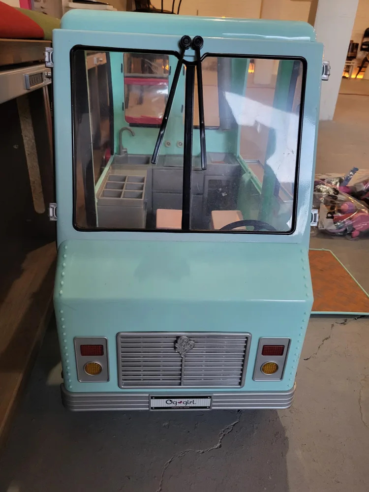 🍦Our Generation Ice Cream Truck 🍨 w/ play ice cream food. image indicator(3)