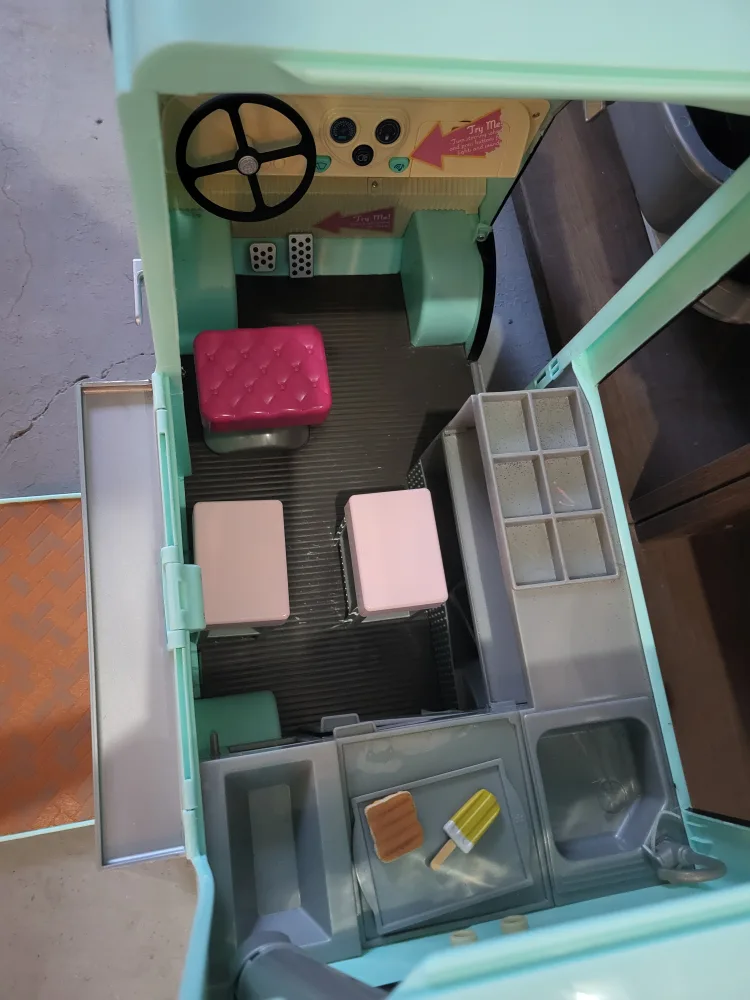 🍦Our Generation Ice Cream Truck 🍨 w/ play ice cream food. image indicator(4)