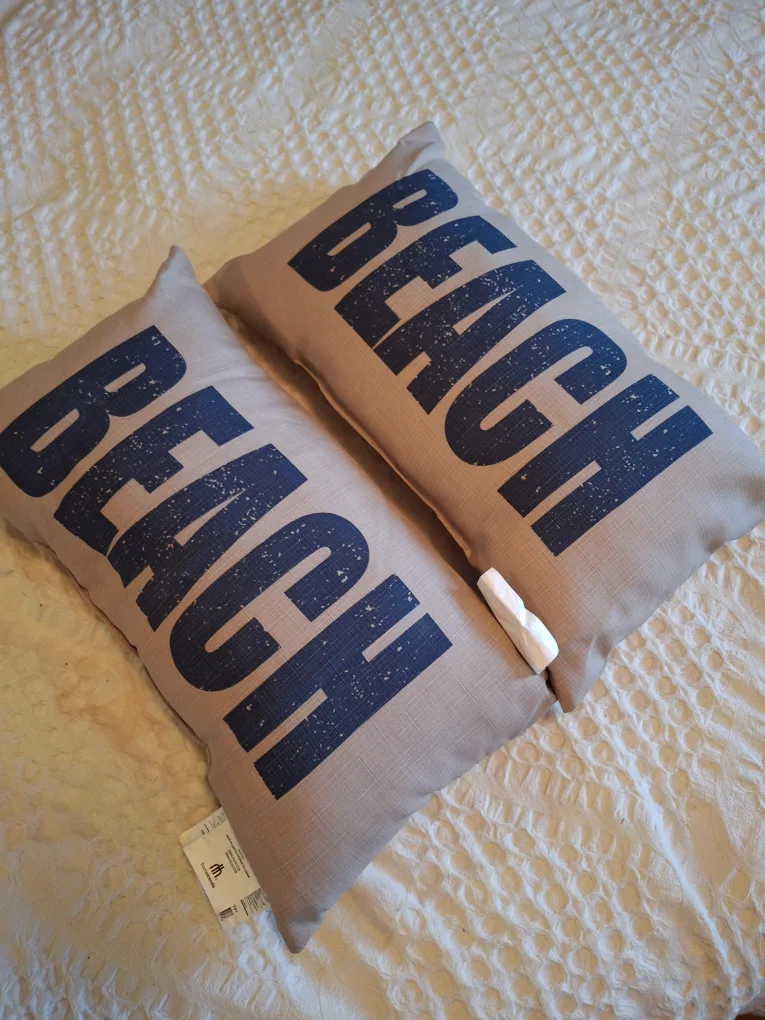 Hometrends Beach Pillows (Set of 2) image indicator(4)