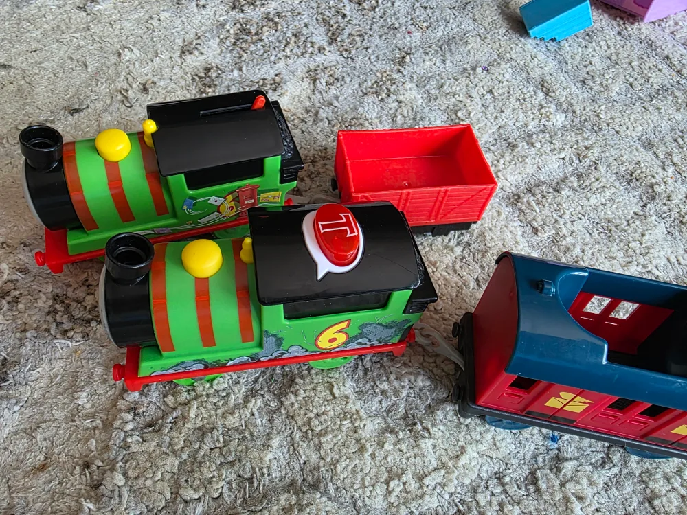 Thomas & Friends Train Toys - trackmaster motorized trains image indicator(2)