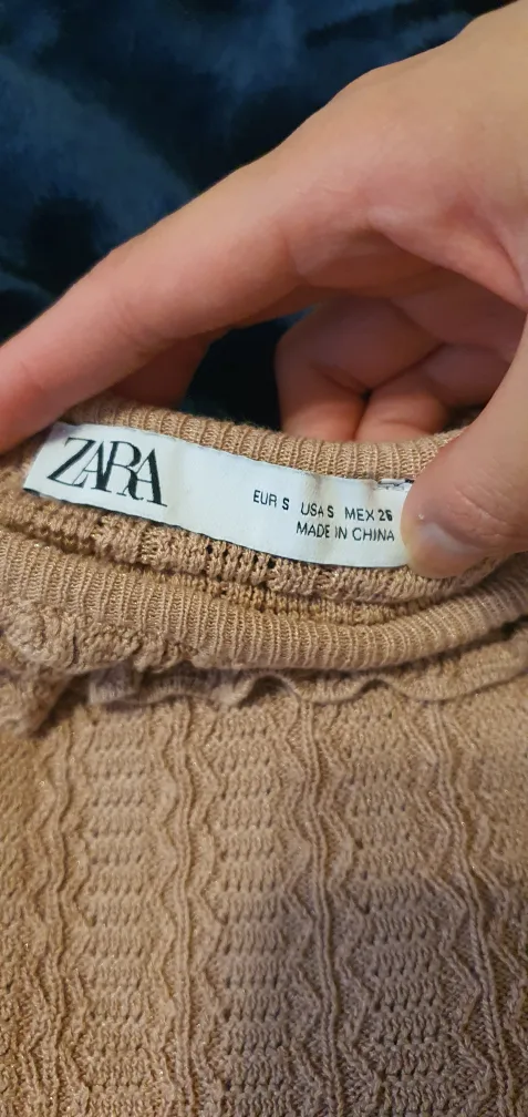 ZARA crochet-knit crop top image indicator(2)