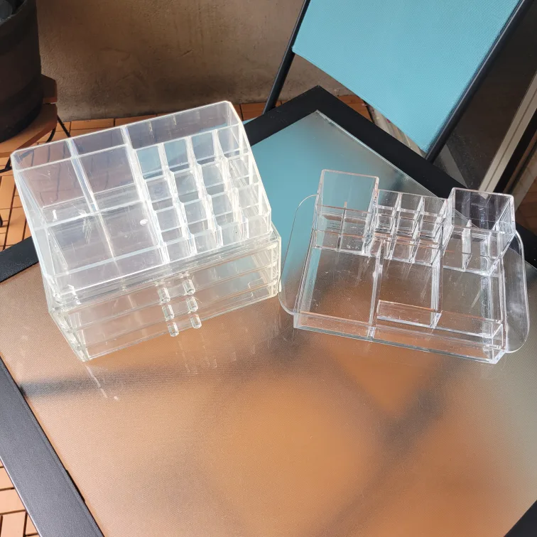 Acrylic Makeup Organizer Set thumbnail