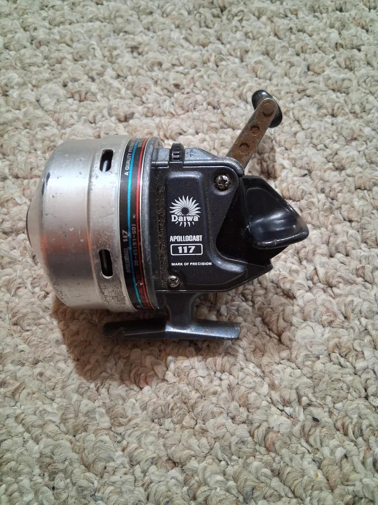 Daiwa APOLLOCAST 117 Fishing Reel thumbnail