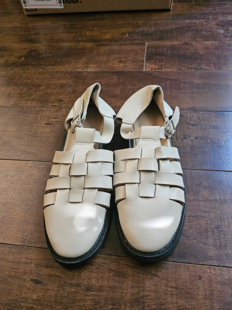 Leather Woven Sandals Beige - US 6 thumbnail