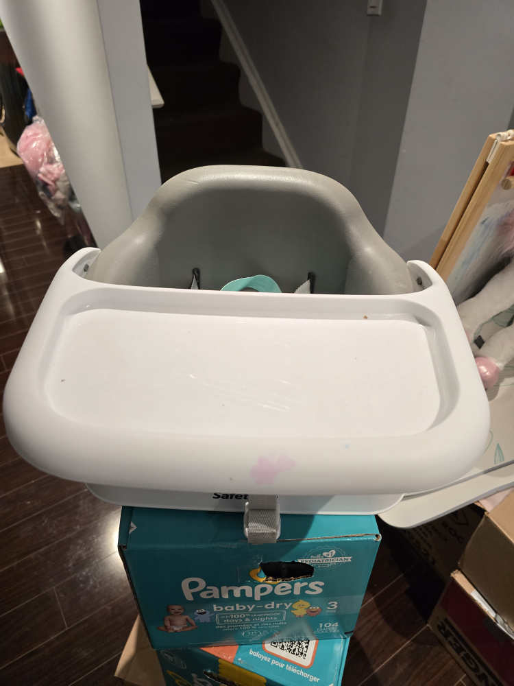 Safety 1st High Chair