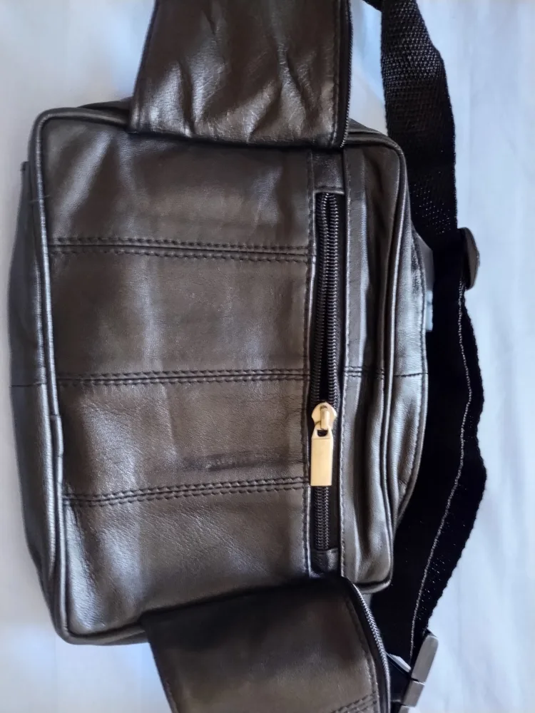 Black Leather Belt Bag image indicator(3)