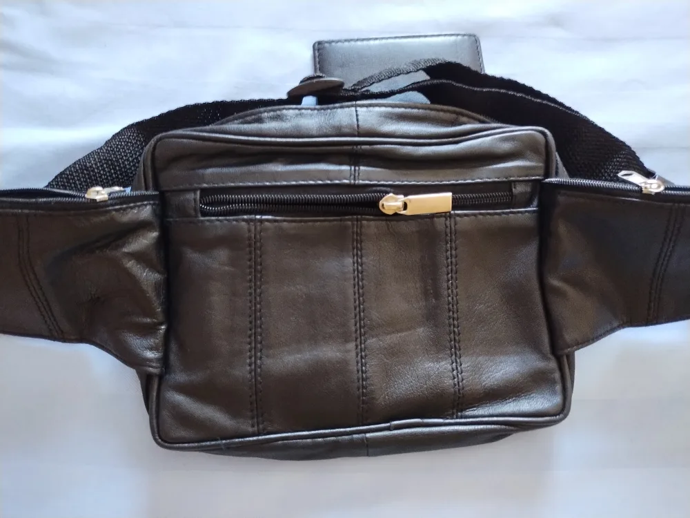 Black Leather Belt Bag image indicator(5)