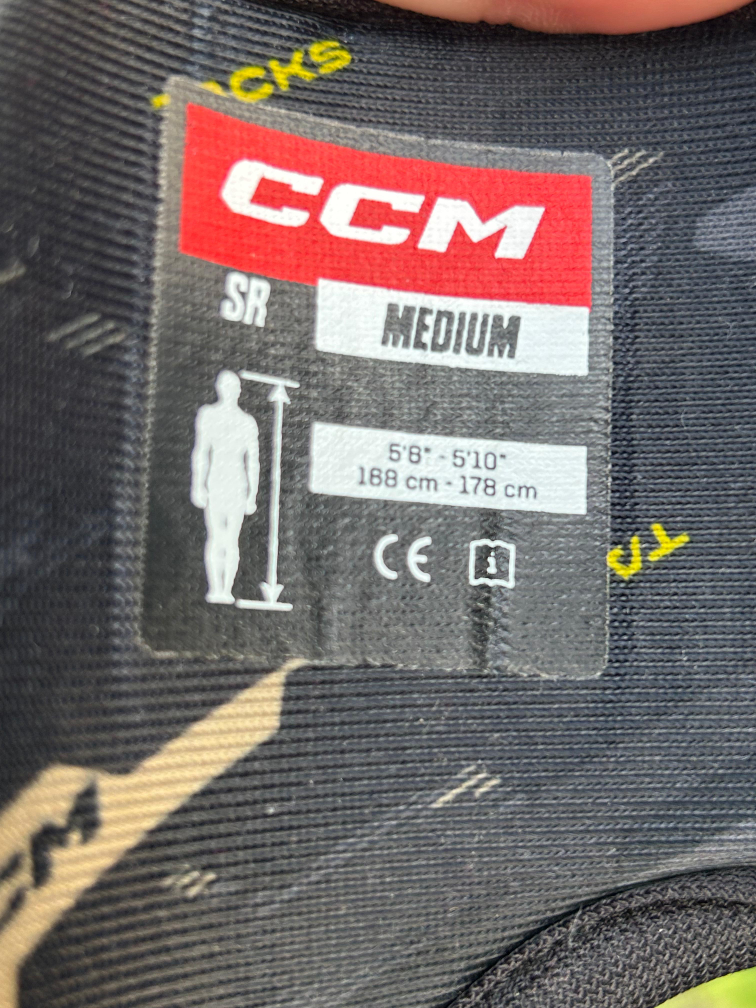 CCM Tacks Classic SE Elbow Pads - Medium - photo 5