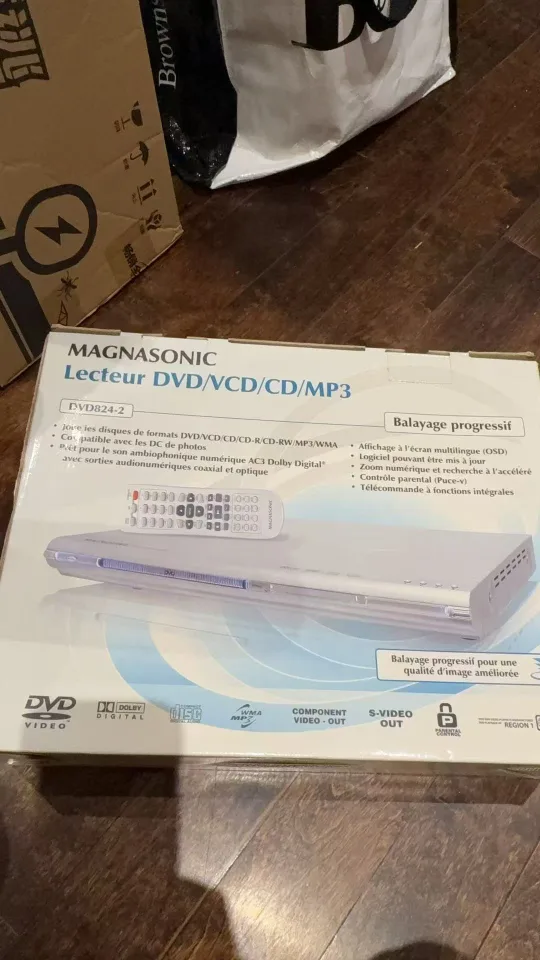 Magasonic DVD/VCD/CD/MP3 Player DVD824-2 - New in Box! image indicator(2)