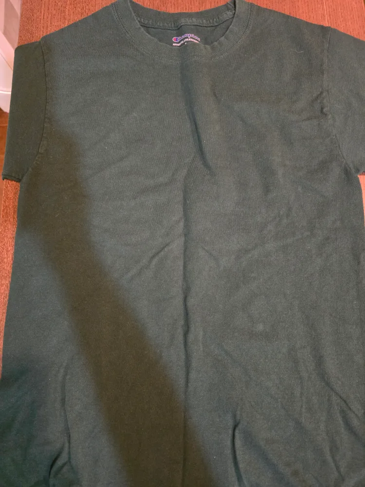 Champion Authentic Athleticwear Tee - Size S thumbnail