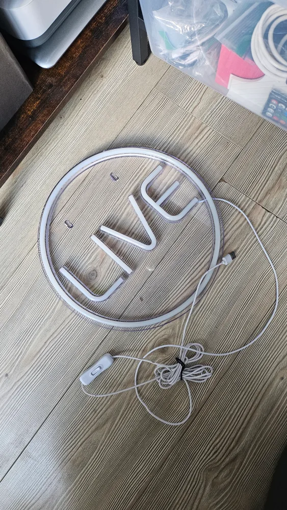 LIVE neon sign image indicator(3)