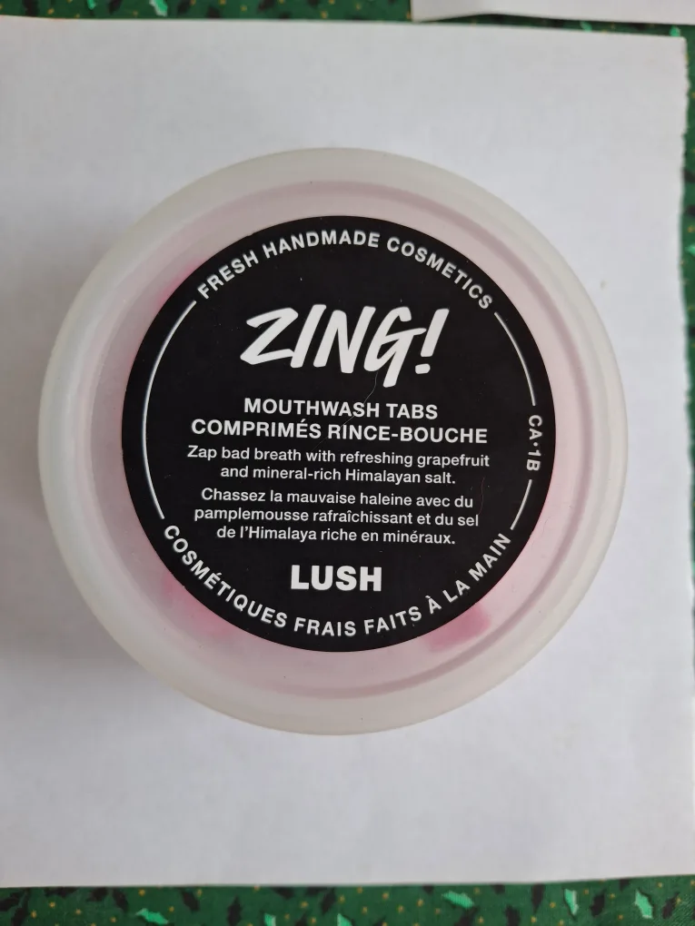 Lush ZING! Mouthwash Tabs thumbnail