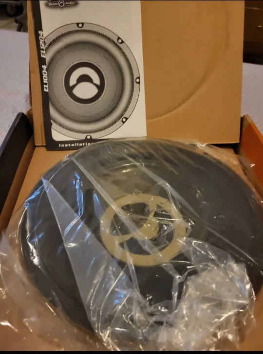 Bazooka EL1004 10" Subwoofer - Liquid Cooled image indicator(2)