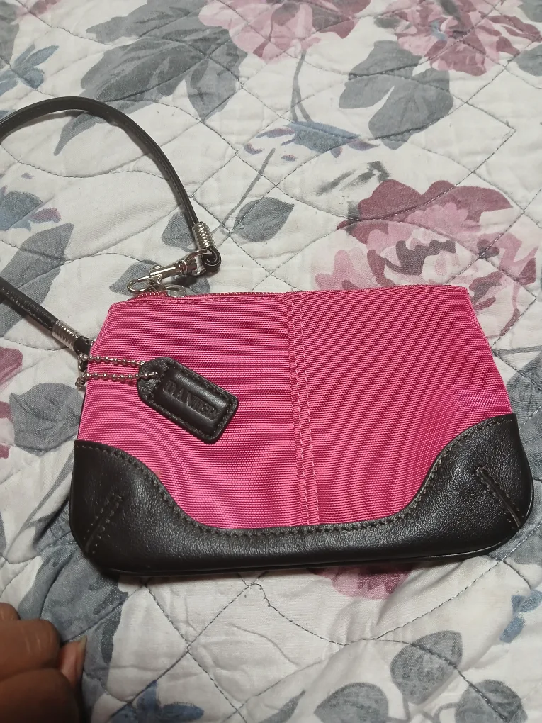 Danier Pink wrilet thumbnail