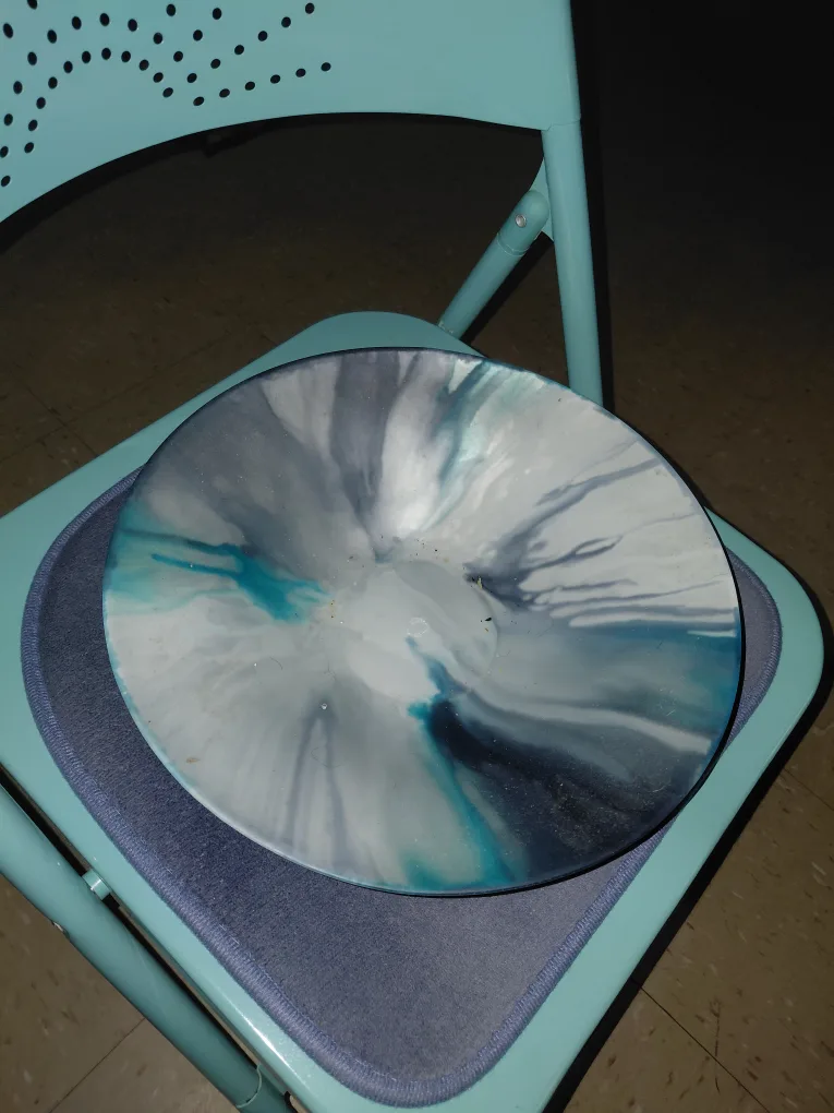 Decorative Plate - Blue/White Swirl thumbnail