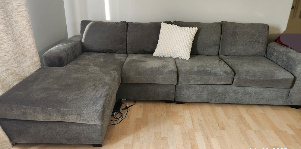 LEON'S  Grey Sectional Sofa with Chaise Lounge