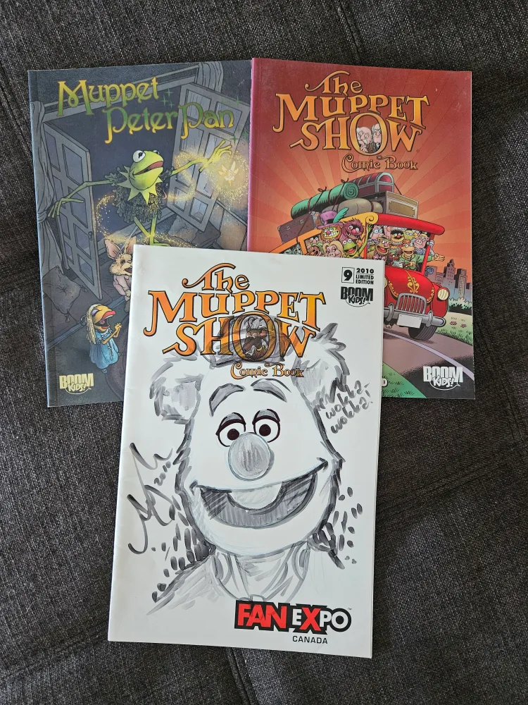 Set of 3 Muppet Show themed Comic Books thumbnail