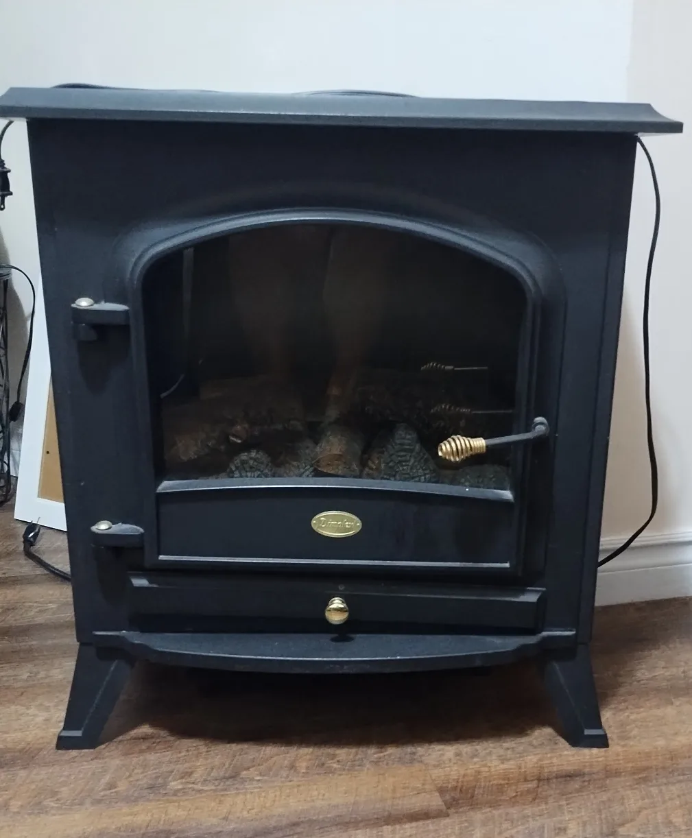 Black Electric Fireplace image indicator(2)