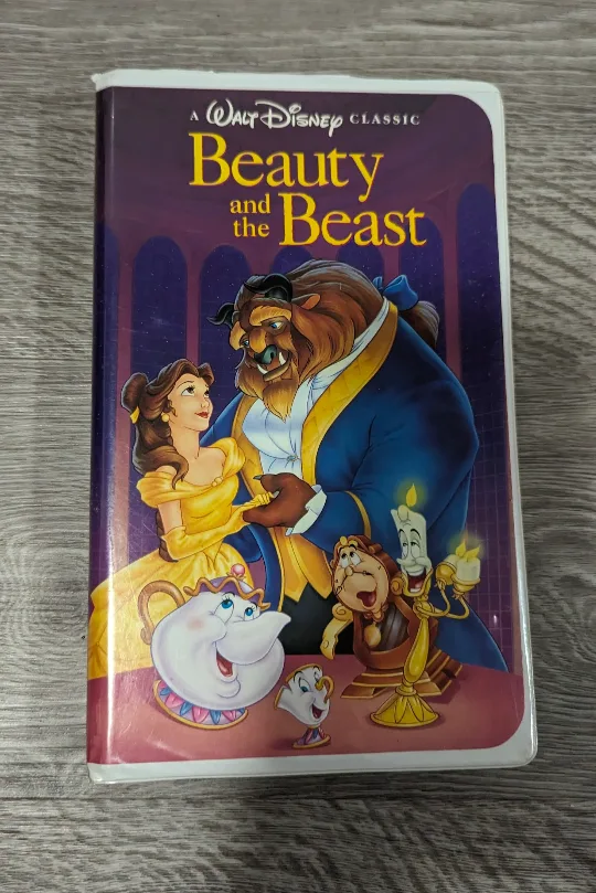 Walt Disney's Beauty and the Beast VHS Tape Movie thumbnail
