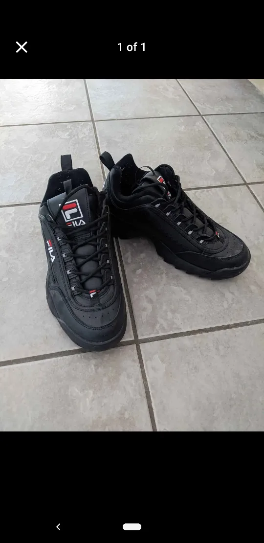 Fila Disruptor Black Sneakers thumbnail