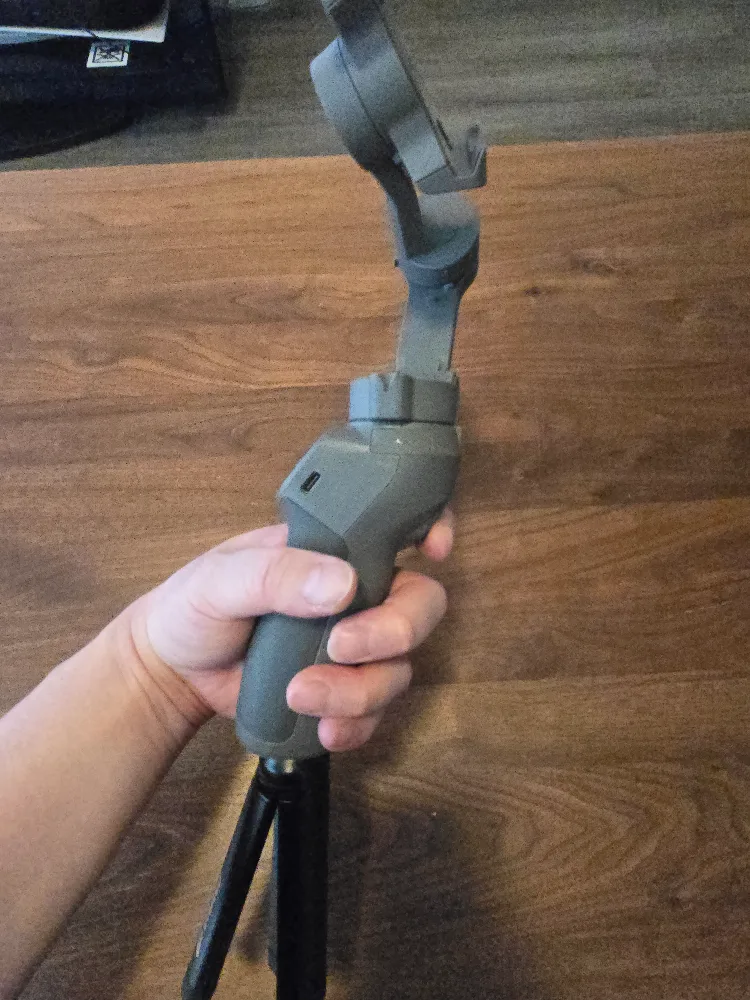 DJI Osmo Mobile 3 Smartphone Gimbal – Excellent Condition image indicator(7)