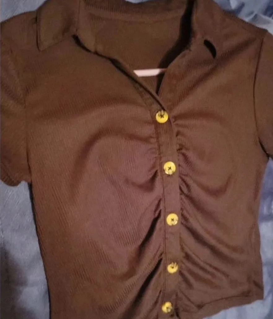 Black Button-Down Crop Top thumbnail