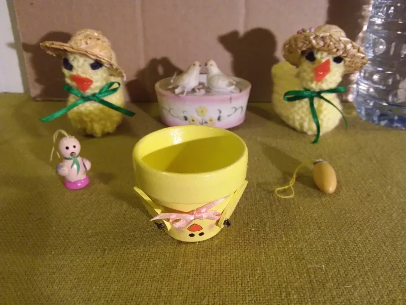 ➡️ Decorative Animal Figurines 🆕 Easter Theme image indicator(6)