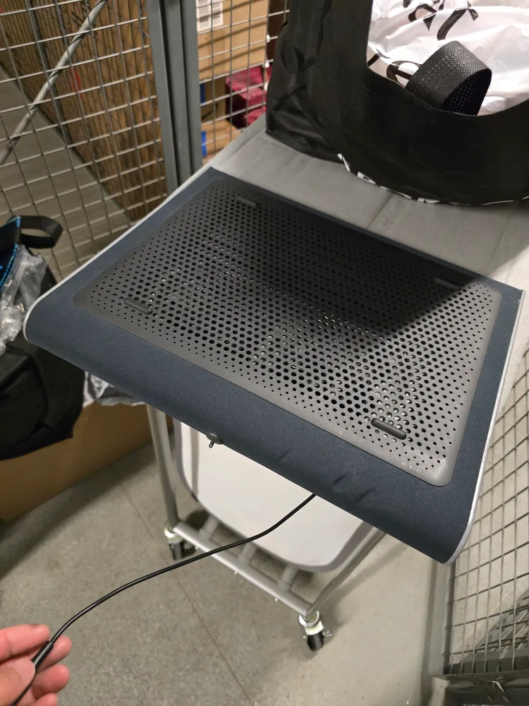 Laptop Cooling Pad with USB image indicator(2)