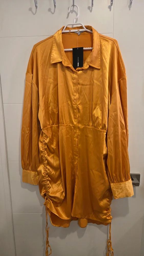 2X FashionNova Shirt Dress thumbnail