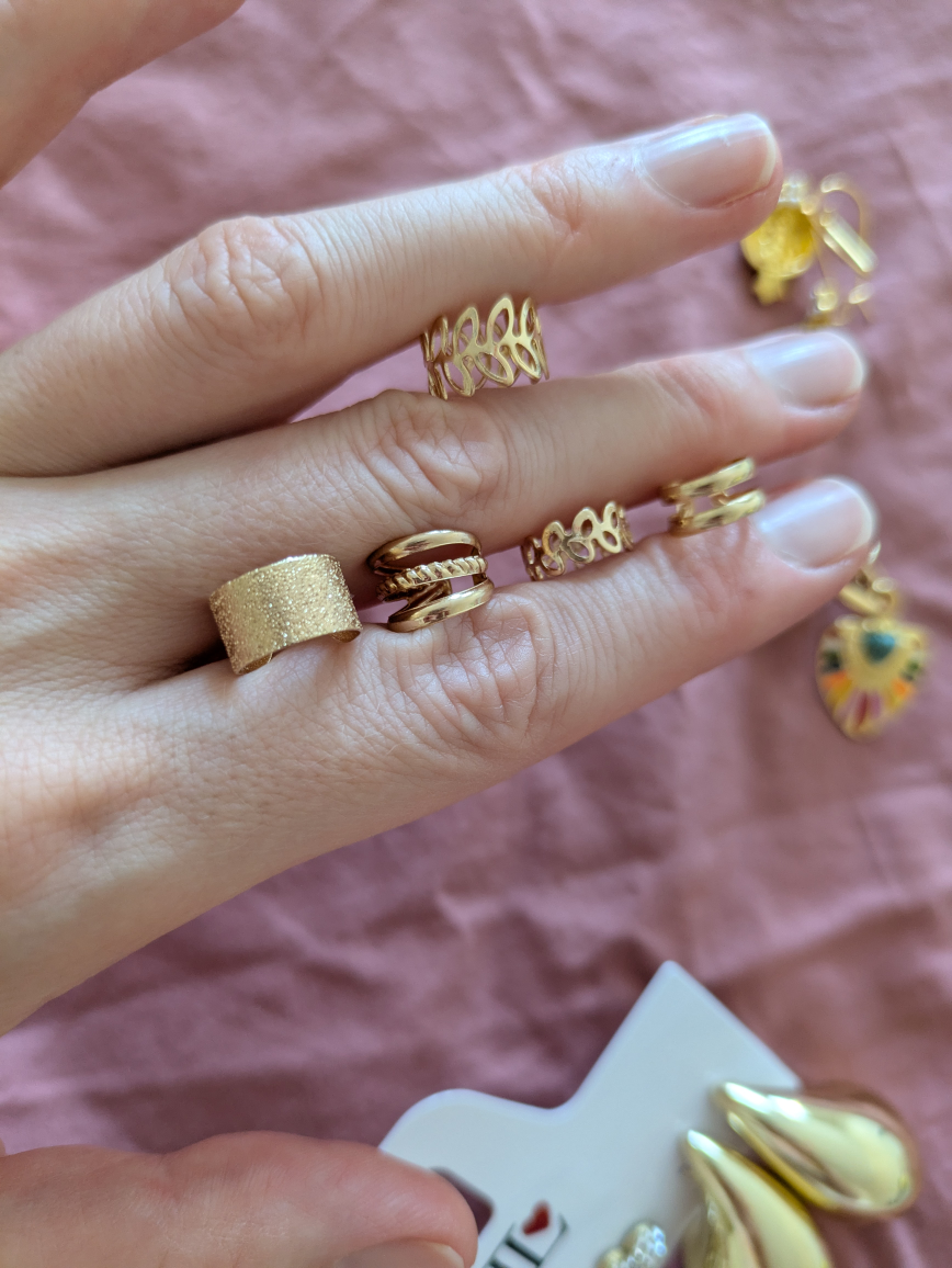 Assorted Gold Earrings & Rings - photo 3