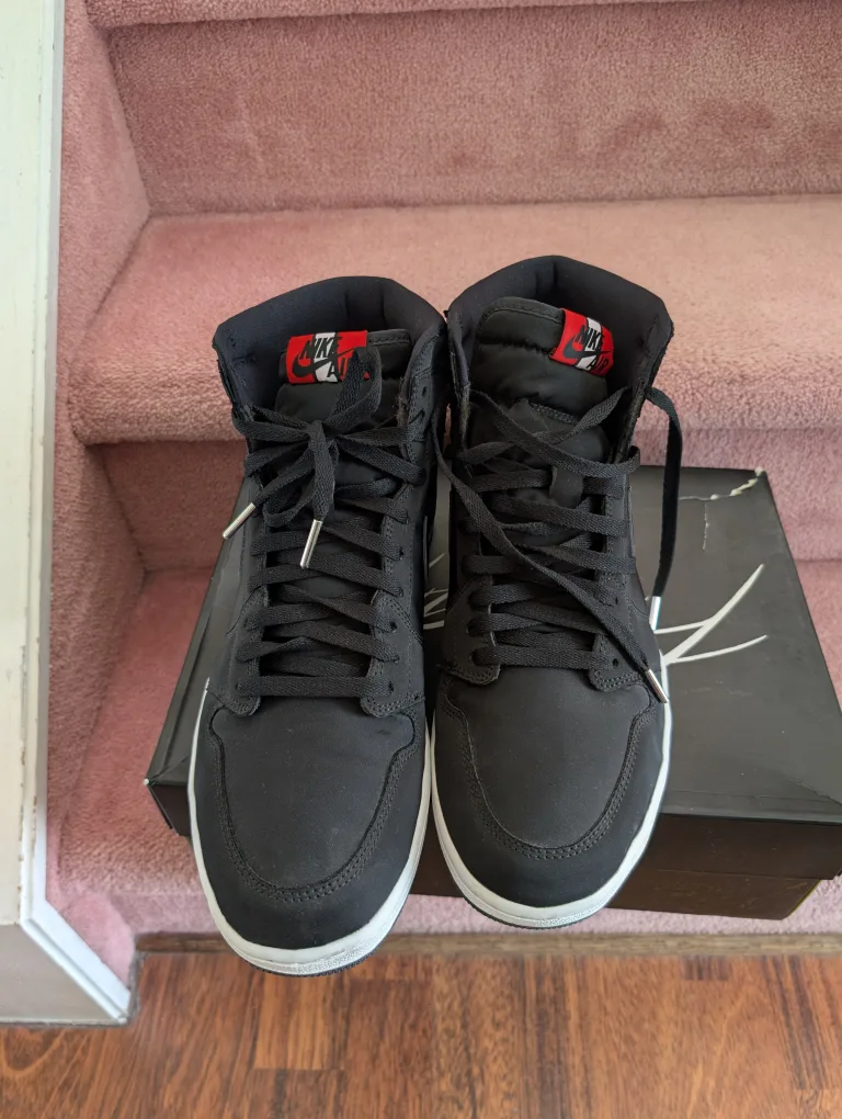 Air Jordan 1 High Zoom CMFT Paris Saint-Germain thumbnail