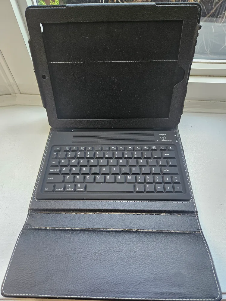 ipad case with keyboard thumbnail