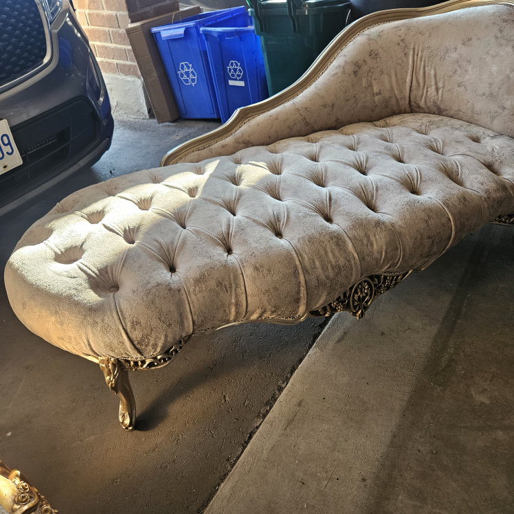 Vintage Style Chaise Lounge - photo 2