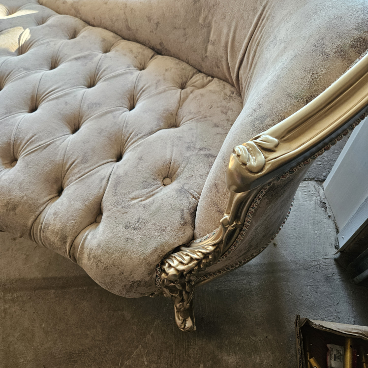 Vintage Style Chaise Lounge - photo 3