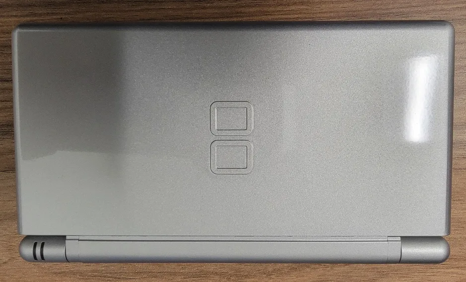 Nintendo DS Lite Silver with Games image indicator(3)