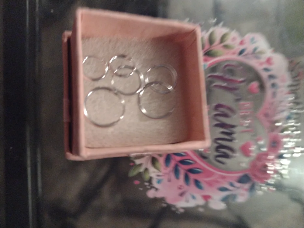 Silver Hoop Earrings Set thumbnail